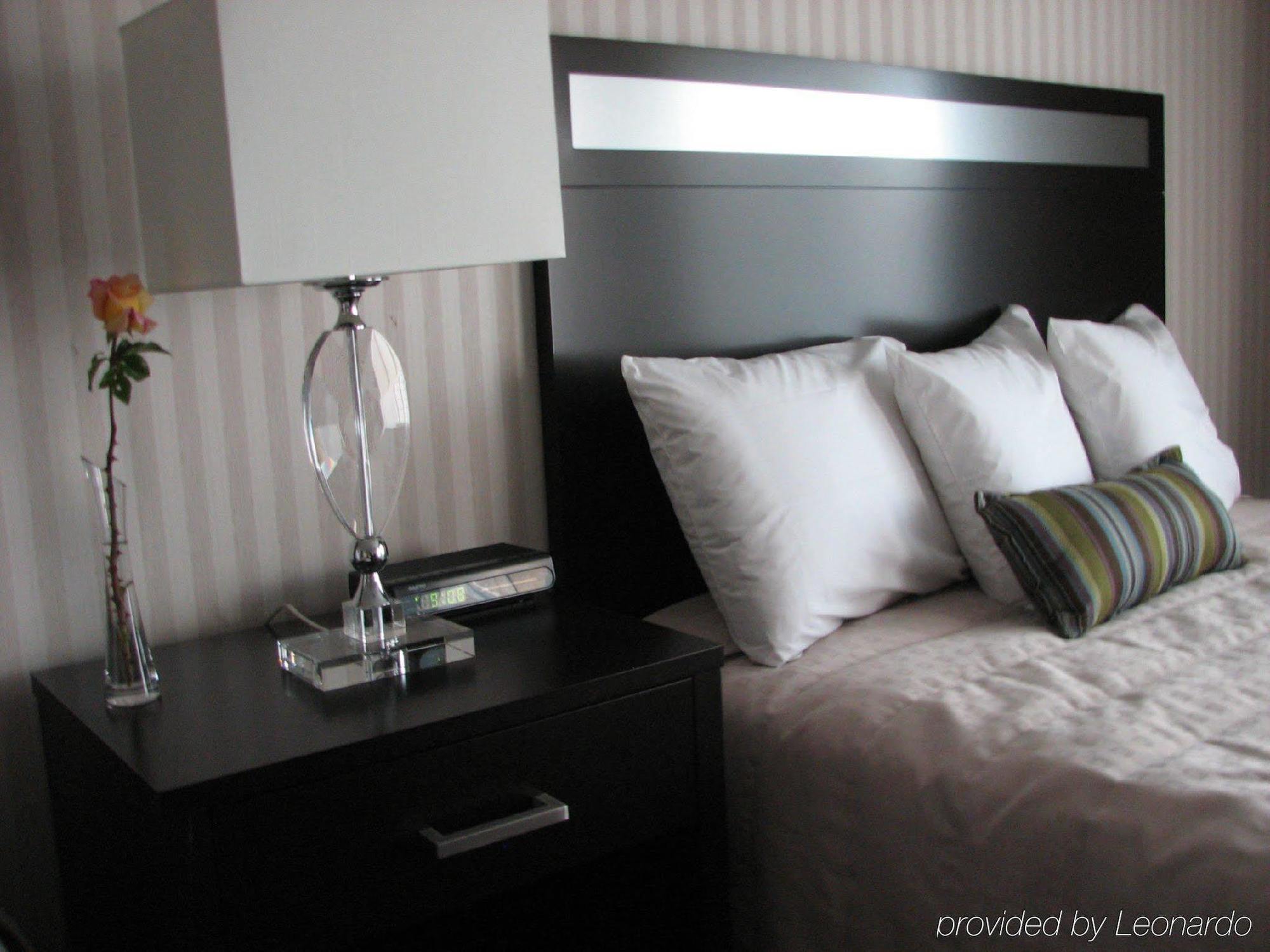 Parkside Inn Bridgeview Mackinaw City Ngoại thất bức ảnh